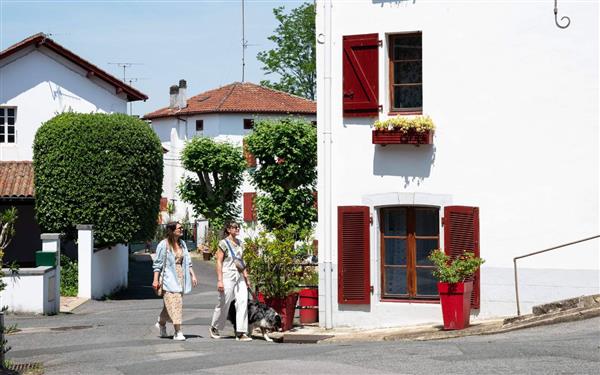 Visite guidée Cambo-les-Bains Pays basque