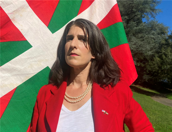 One woman show en basque  Adriene Bergson-Johnson - Compagnie Itzuli